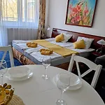 M-apartamenty كولوبرزيغ
