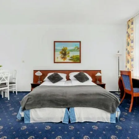 公寓式酒店 M-apartamenty 科沃布热格